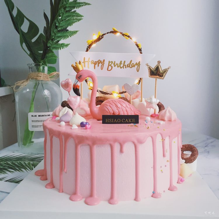 廣西桂林學(xué)習(xí)蛋糕哪家好,蛋糕培訓(xùn)需要多久？